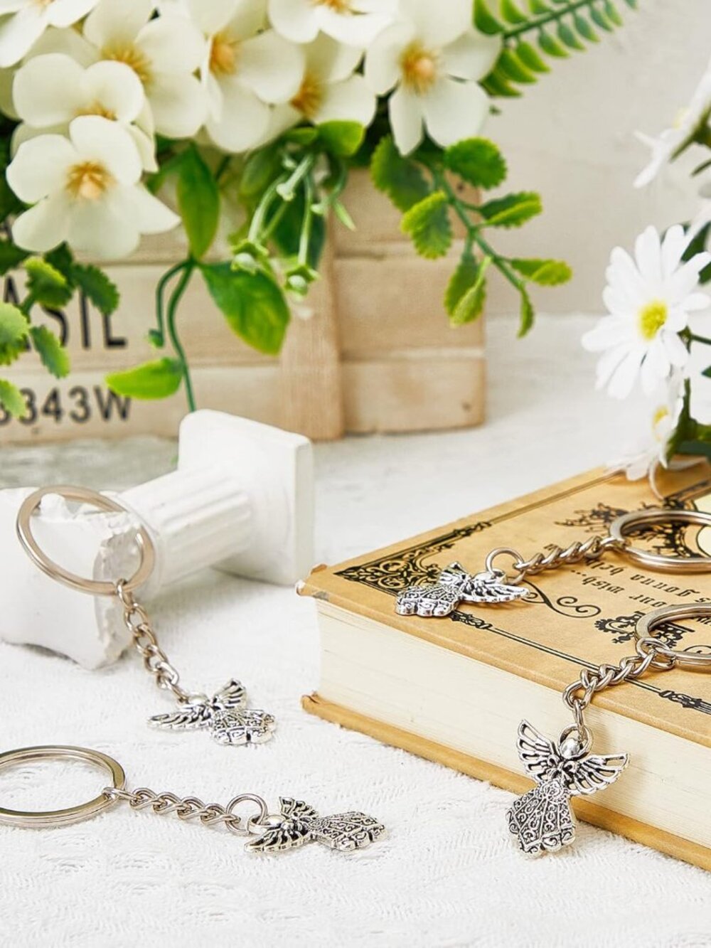 200 Pcs Guardian Angel Keychain Silver Angel Charm Keychain Pendant Baptism Favo - Picture 2 of 7